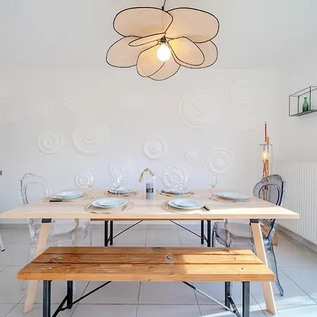 Skyview 360 - Rooftop - 3 Terrasses - Parking - Climatisation Apartman *