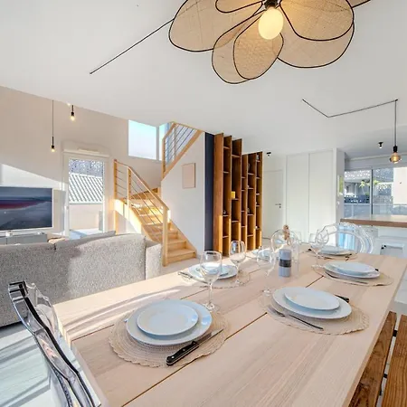 Skyview 360 - Rooftop - 3 Terrasses - Parking - Climatisation *